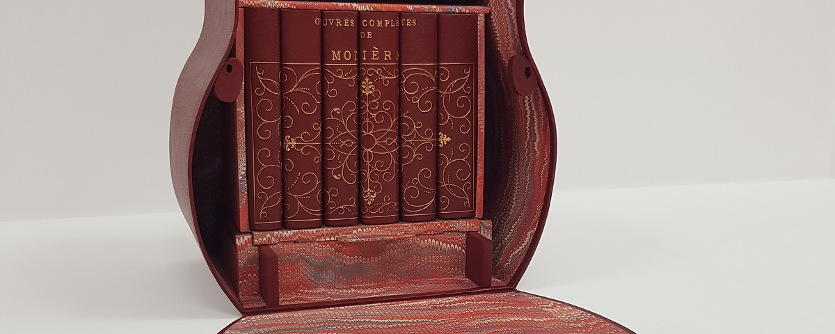 boîte ouverte en cuir cartonnage vue de l'intérieur molière gabriel de sevin gainier d'art normandie